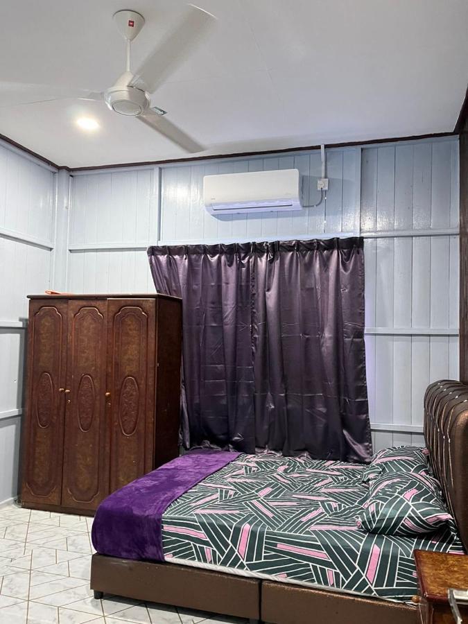 Lavender Homestay Desa Chendering 3 Bedrooms Куала-Тренгану Экстерьер фото